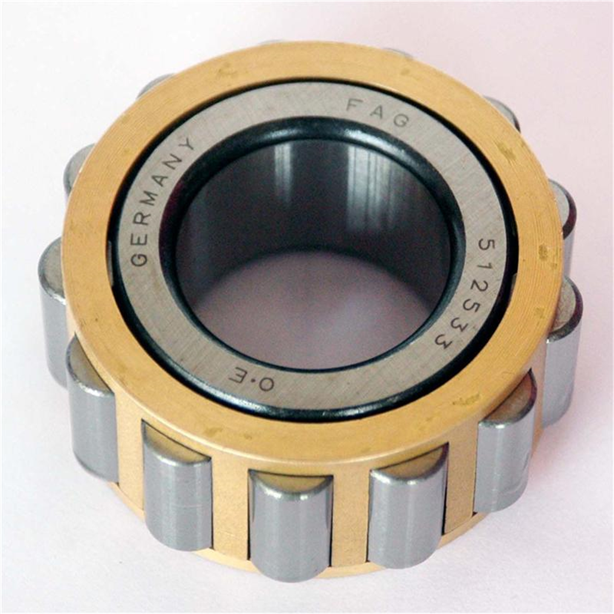 MERCEDES O 303-MAN 240 KAMALI MİL RULMANI